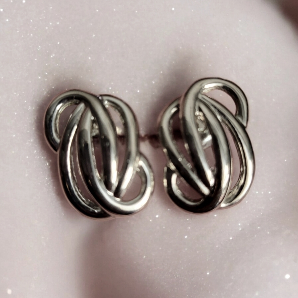 Silvertone  Twisted Earrings
